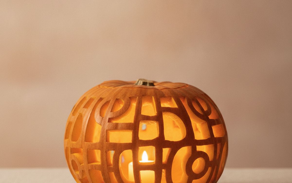 LED flameless candles for pumpkins